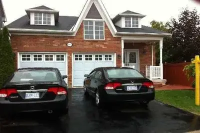 6852 Historic Trail, Mississauga, ON L5W 1H9