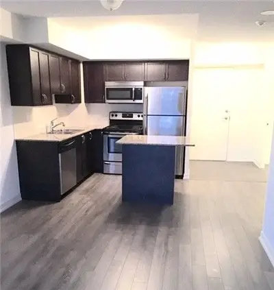 816 LANSDOWNE Avenue 1206, Toronto W02, ON M6H 4K6