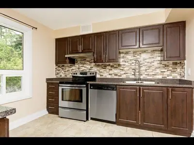 3175 Kirwin Avenue 55, Mississauga, ON L5A 3M4