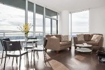 223 Webb Drive 3205, Mississauga, ON L5B 0E8