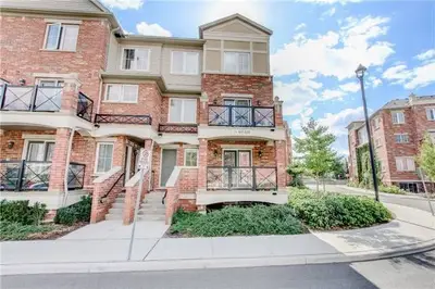 19 Hays Boulevard 24, Oakville, ON L6H 0H8
