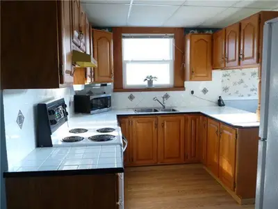 57 Dalbeattie Avenue, Toronto W04, ON M9N 2Y6