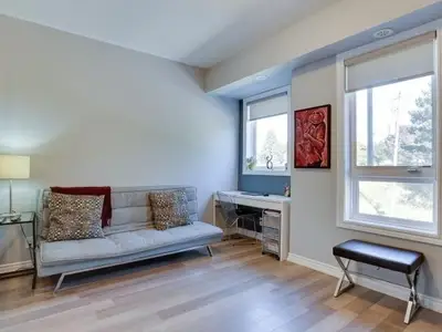 108 Caledonia Park Road #1, Toronto W03, ON M6H 0B1