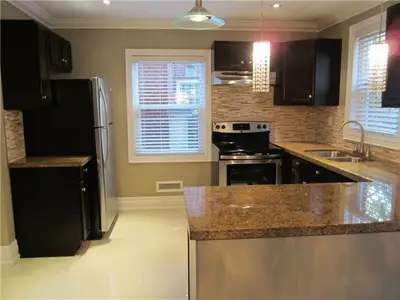 2620 Lake Shore Boulevard W, Toronto W06, ON M8V 1G8