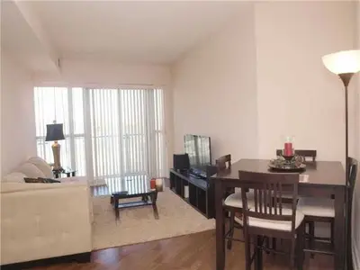 50 Absolute Avenue 502, Mississauga, On L4z 0a8