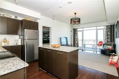 360 Square One Drive 3109, Mississauga, ON L5B 0G7