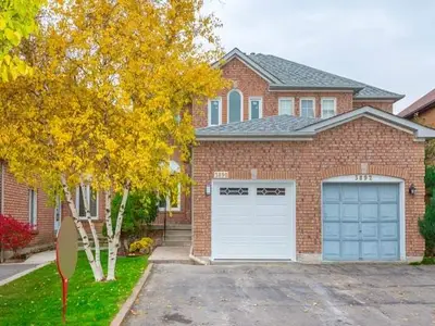 3890 Craighurst Avenue, Mississauga, ON L5N 6V6