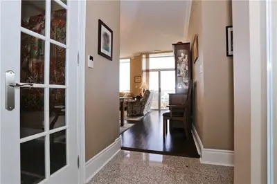 3880 Duke Of York Boulevard Gph6, Mississauga, ON L5B 4M7