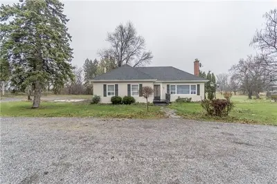 5360 Dundas Street E, Mississauga, On L7r 3x4
