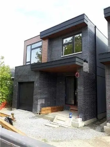 Detached in Mississauga