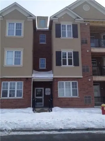 272 Georgian Drive 204, Oakville, On L6h 0k4