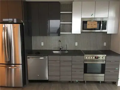 2175 Lake Shore Boulevard W 1103, Toronto W06, ON M8V 1A1