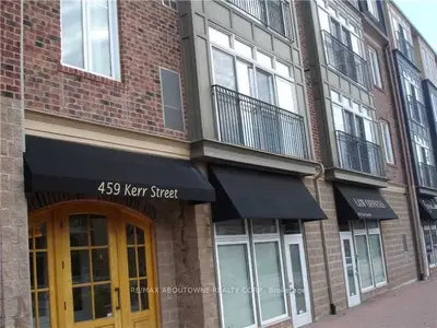459 Kerr Street 203, Oakville, On L6k 3c2