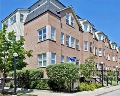 760 Lawrence Avenue W 124, Toronto W04, ON M6A 1B8