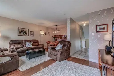 2445 Homelands Drive 14, Mississauga, ON L5K 2C6