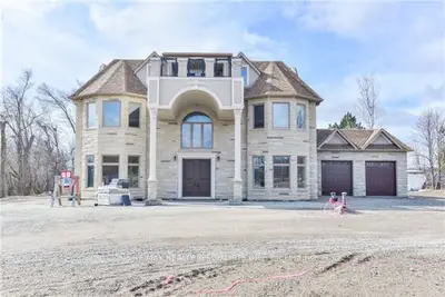 Detached in Halton Hills