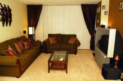 25 Trailwood Drive 706, Mississauga, On L4z 3k9