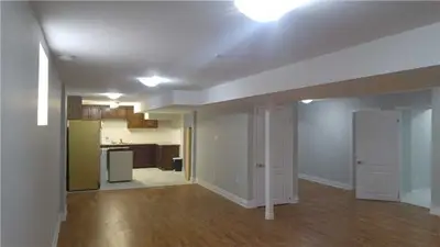 4194 Schneider Court Bsmt, Mississauga, ON L5B 3N8