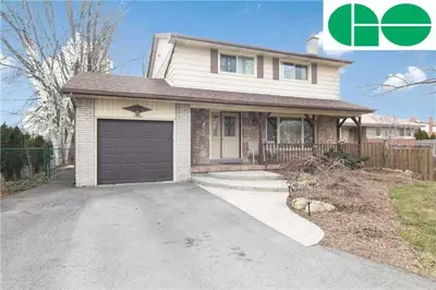 1036 Dovercourt Avenue, Burlington, ON L7T 3C2