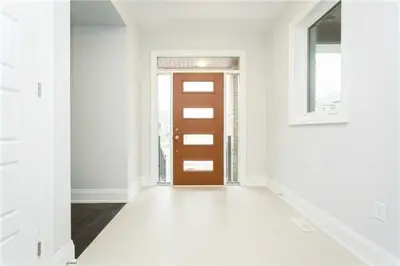 3134 Hines Crescent, Oakville, ON L6M 0Z7