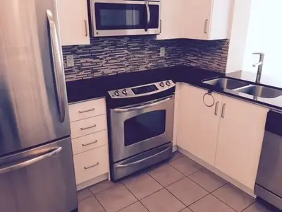 215 SHERWAY GARDENS Road 1705, Toronto W08, ON M9C 0A4