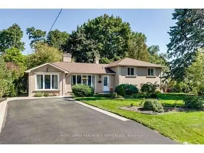 349 Sawyer Road, Oakville, On L6l 3n6