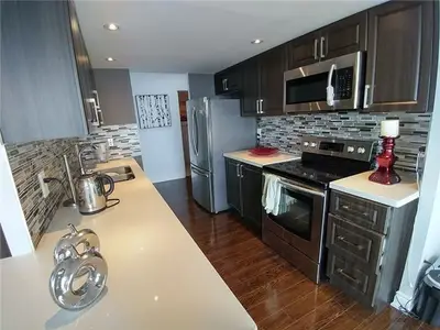 325 Webb Drive 1103, Mississauga, ON L5B 3Z9