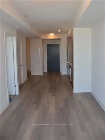 5220 Dundas Street W 510, Toronto W08, On M9b 1a8