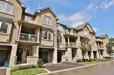 2086 Ghent Avenue 53, Burlington, On L7r 0e1