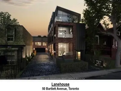 Condo Townhouse in Toronto