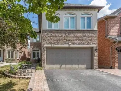 Detached in Brampton