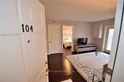 1450 Bishops Gate 104, Oakville, On L6m 4m9