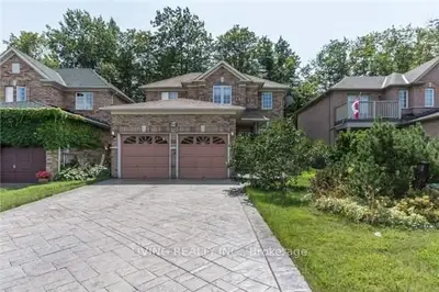 94 Russell Street, Halton Hills, On L7g 5z1
