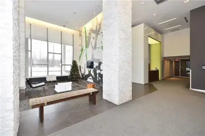 360 Square One Drive 2212, Mississauga, ON L5B 0E6