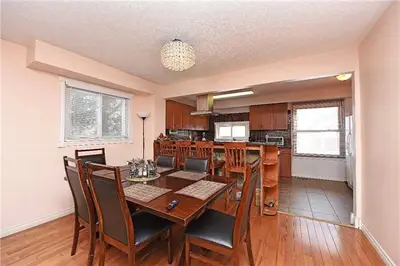 3034 Cowie Court, Mississauga, ON L4T 3G6