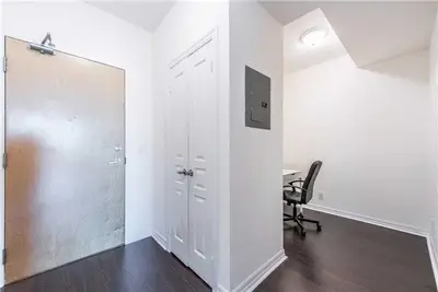 220 BURNHAMTHORPE Road W 2903, Mississauga, ON L5B 4N4