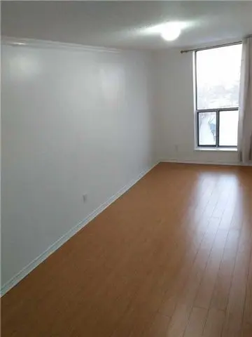 1395 Williamsport Drive 360, Mississauga, ON L4X 2T4