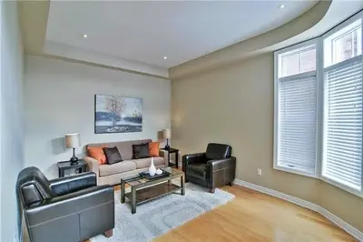 2401 Coronation Drive, Oakville, ON L6H 7N2