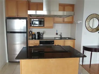 60 Absolute Avenue 5305, Mississauga, ON L4Z 0A9
