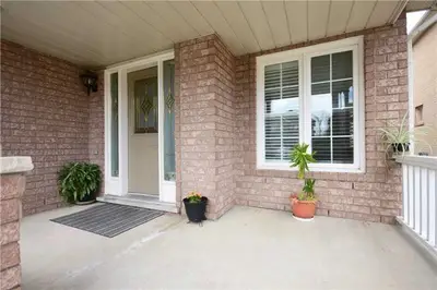 1461 Daventry Court, Mississauga, ON L5N 7Z1