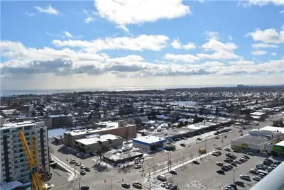 65 Speers Road 1605, Oakville, ON L6L 5Y7