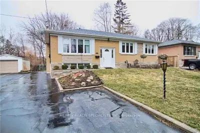246 Glen Oak Drive, Oakville, On L6k 2j2