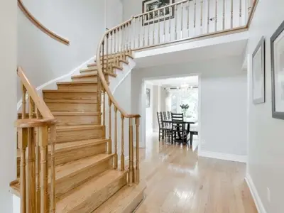 4293 Hartfield Grove, Mississauga, ON L4W 2Y5