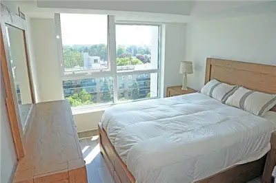 80 Esther Lorrie Drive 911, Toronto W10, ON M9W 0C6