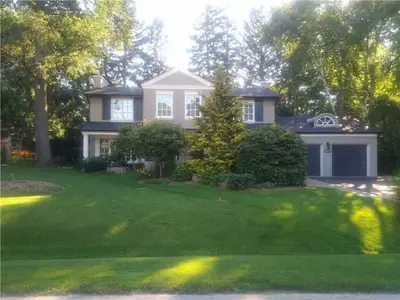 138 Talbot Drive, Oakville, On L6l 4c5