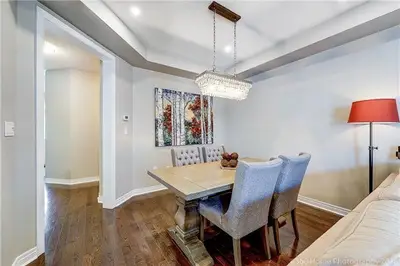 3311 Stalybridge Drive, Oakville, ON L6M 0L1