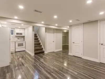 626 Scarlett Road (Bsmnt), Toronto W09, ON M9P 2S8