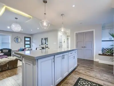 55 Theodore Drive, Mississauga, ON L5M 1E5