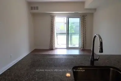 3170 Erin Mills Parkway 102, Mississauga, ON L5L 0B6