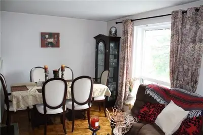 6442 Finch Avenue W 213, Toronto W10, ON M9V 1T4
